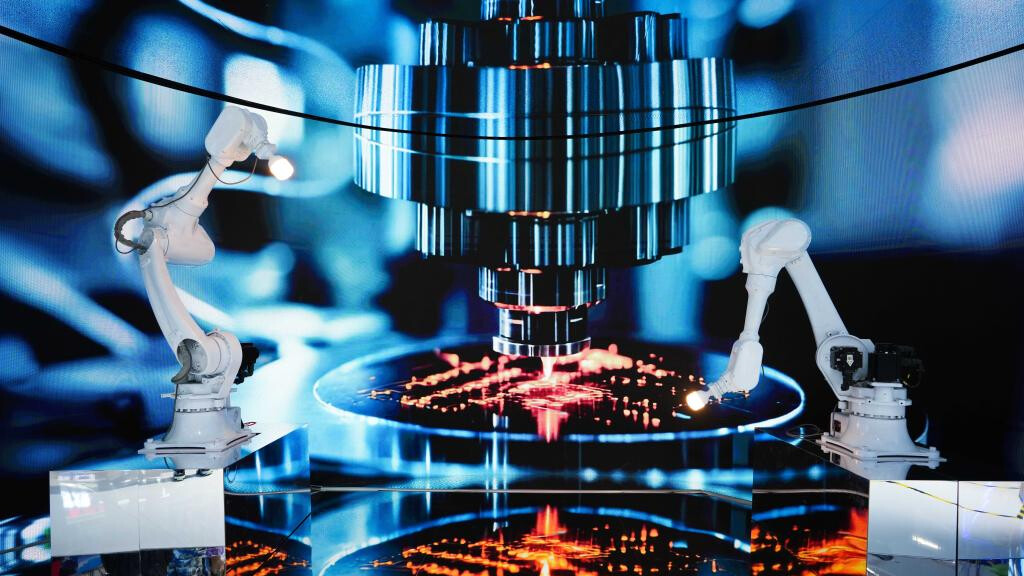 High-tech exhibits displayed at 9th China-South Asia Expo in Kunming