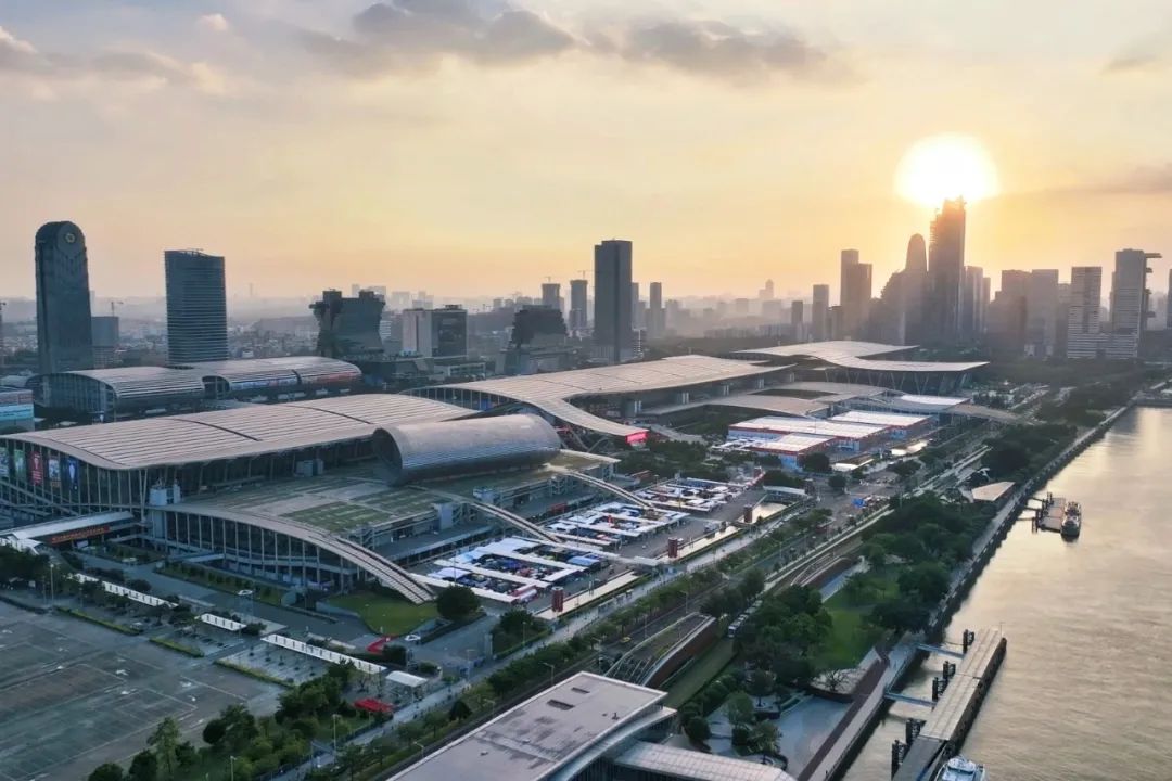 第137届广交会出口展展位费减免50%！广交会积极服务国家稳外贸工作部署