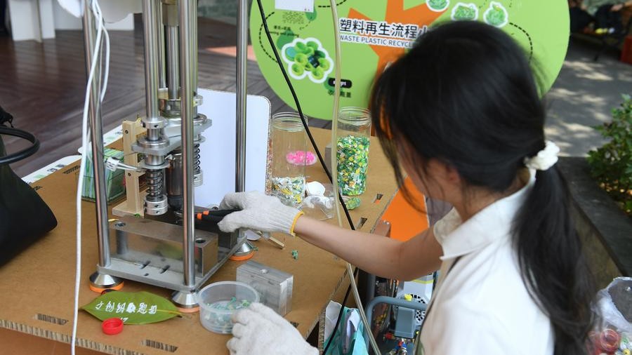 Trash, treasure and thrifting: China's youth turns eco-anxiety into trendy action
