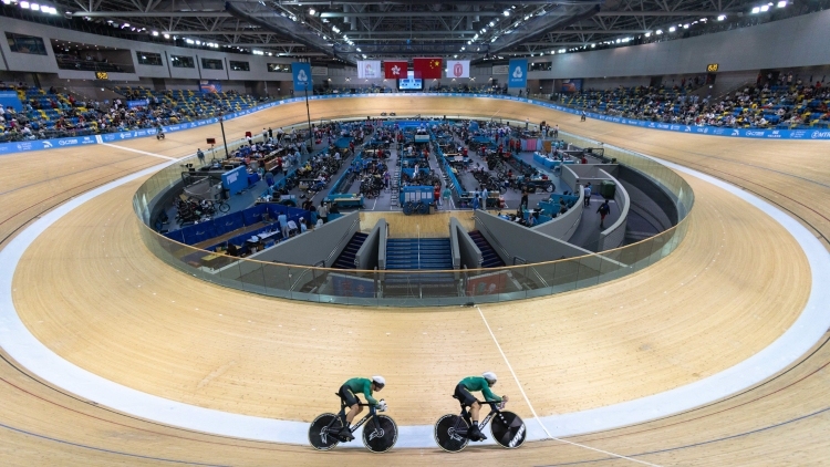 欢笑与泪水，致敬每一分拼搏｜十五运会每日图片（11月13日）