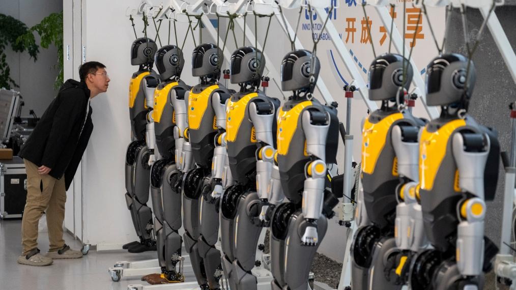 近15万亿元新增贷款投向哪里？透视我国前10个月金融数据