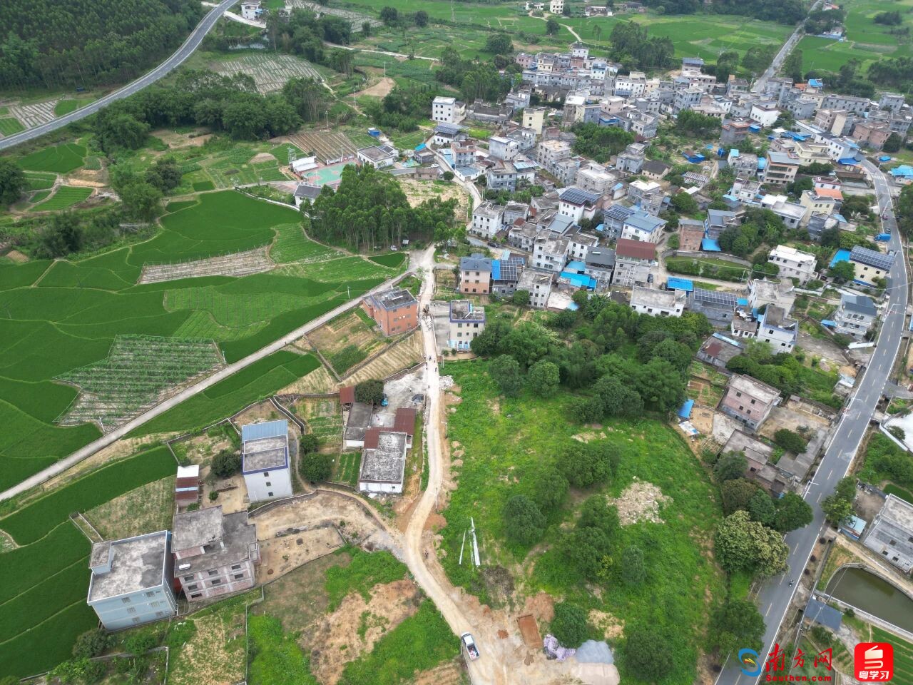 从“六英尺线”到“ Fuxin Road”：Shaoguan Xinfeng研