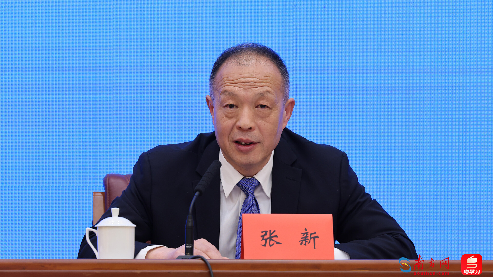 国家体育总局竞体司司长张新
