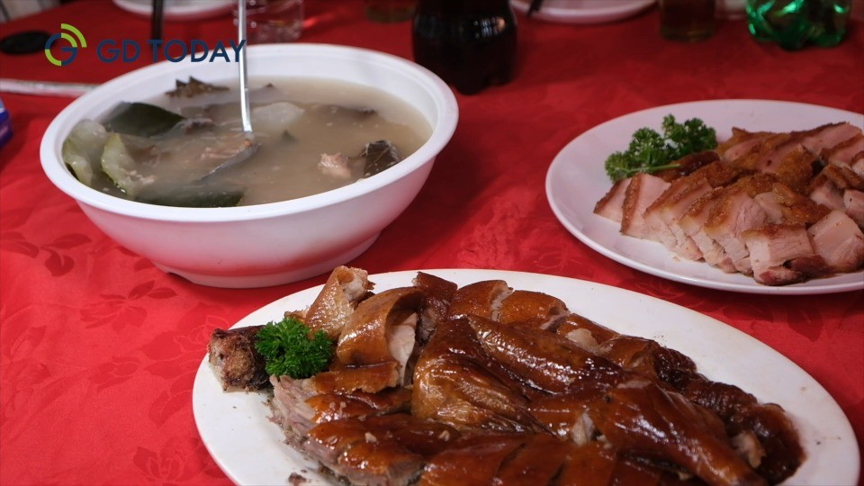 Mouth-watering aroma of Cantonese Longzhou meal