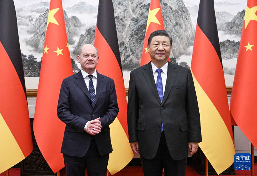 4月16日上午，国家主席习近平在北京钓鱼台国宾馆会见德国总理朔尔茨。新华社记者 谢环驰 摄