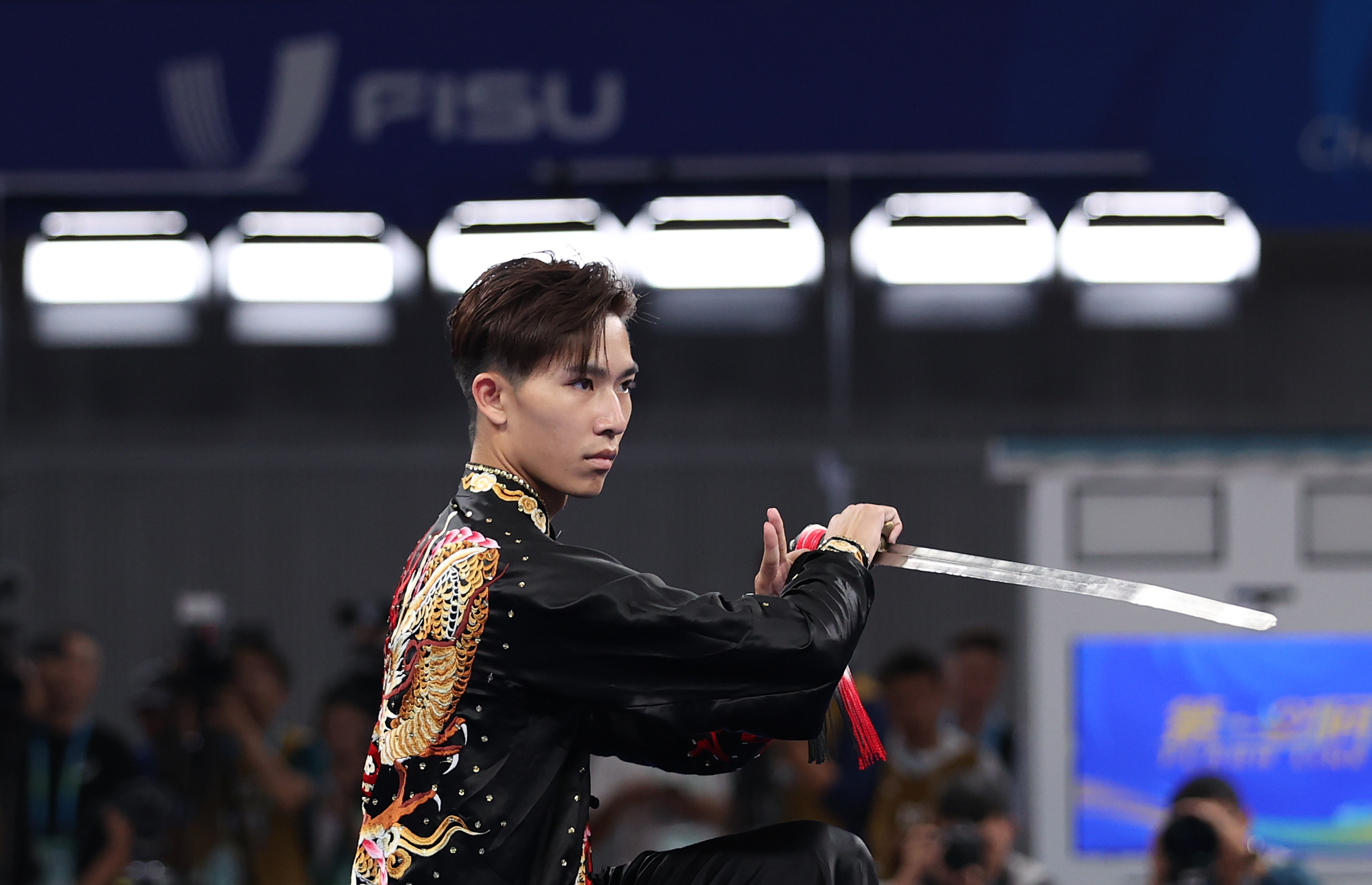 7月29日，中国香港选手许得恩在比赛中。最终他以9.726分的成绩获得冠军。（图：新华社）