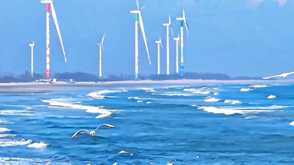 As sea holds every light, heart holds every sight