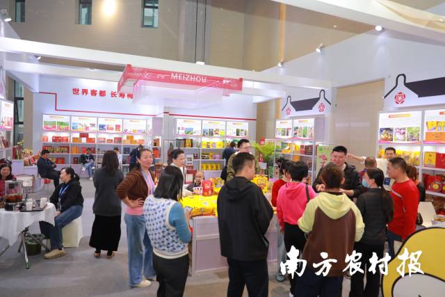 梅州展馆人气旺盛。