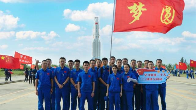 火箭“神经中枢”背后的航天人