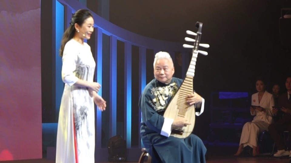 传统文化如何“破圈”传播？方锦龙有妙招