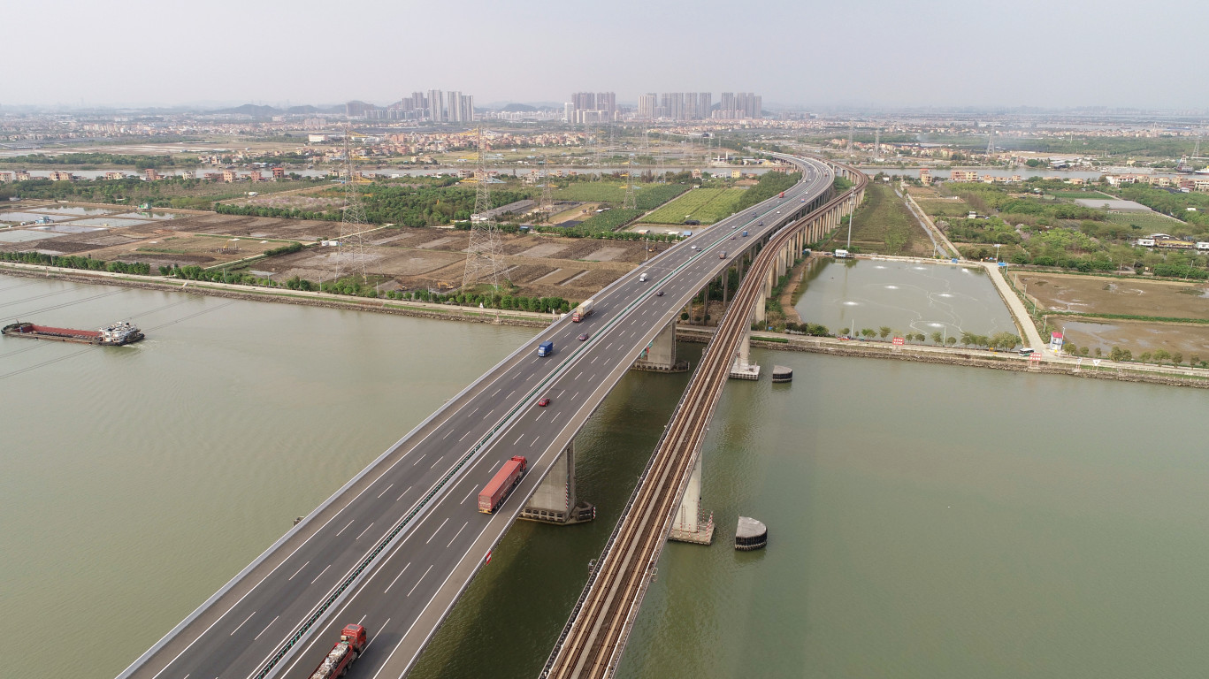 广澳高速公路广珠北段