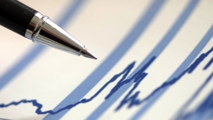 A股三大指数集体收涨