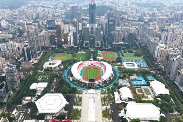 Tianhe Sports Center renovated and open to the public