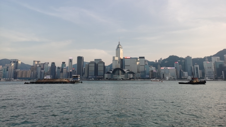 香港金管局回应美联储议息决定：继续密切监察市场变化