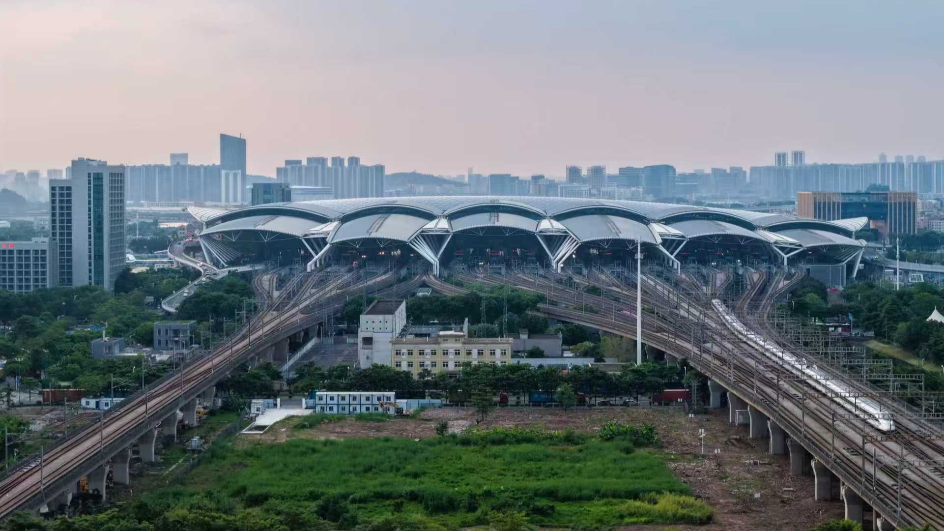 Some train services suspended in Guangdong due to tropical depression