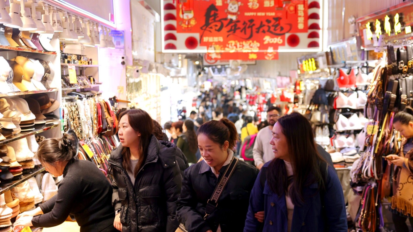 Guangdong braces for temperature swings and rain as weak cold front approaches