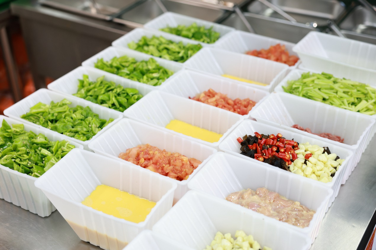 冷链运输保障原料新鲜,坚持新鲜现炒