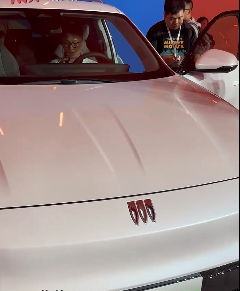 自燃就送新车！合资品牌卷成这样？｜私+车探