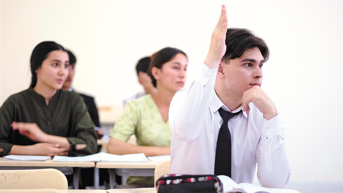 More in region are seeking to learn Chinese