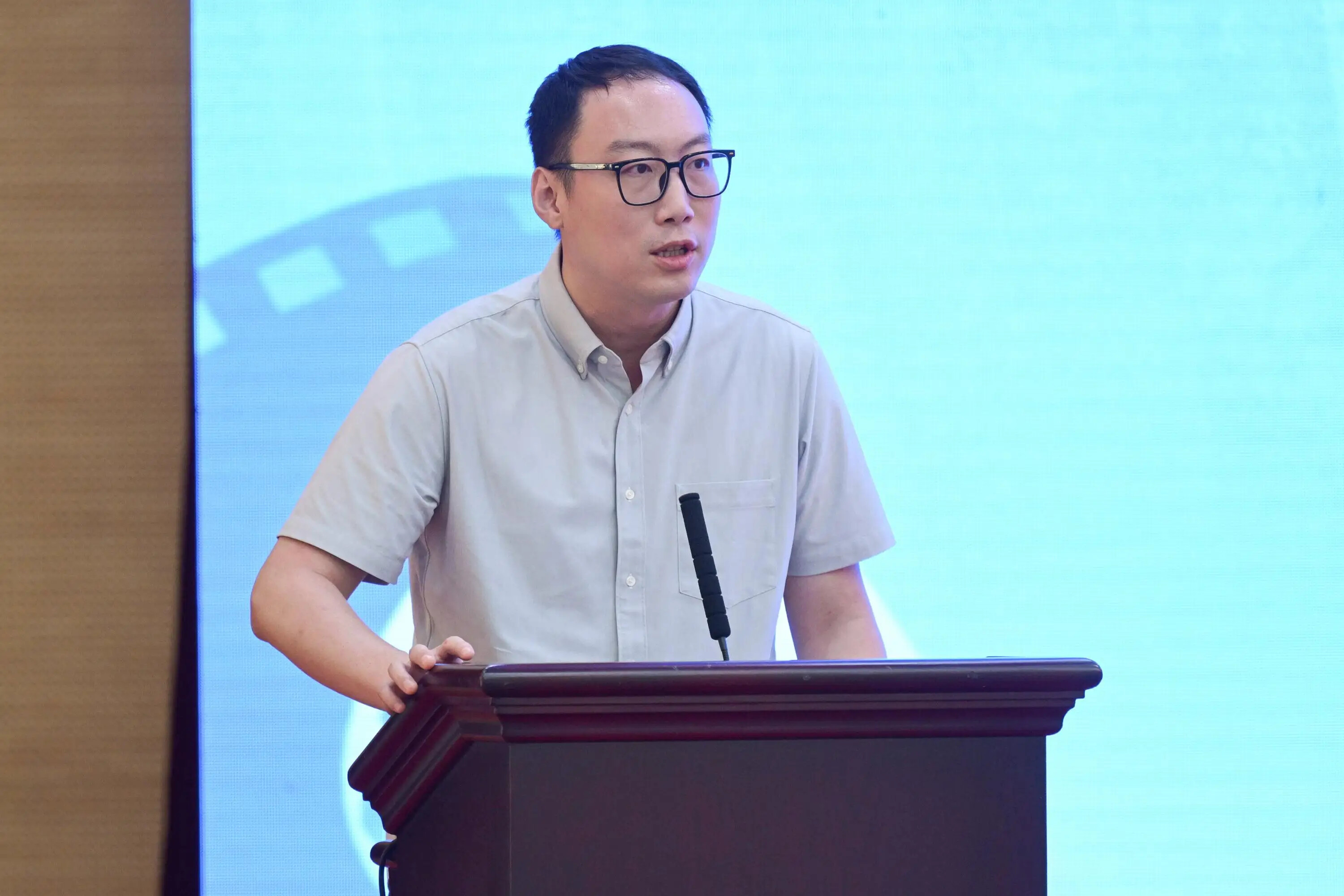 深圳大学文化产业研究院教授姚睿
