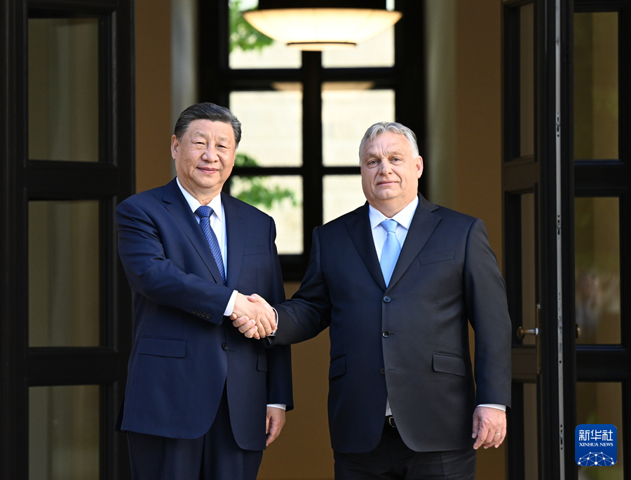 　　当地时间5月9日下午，国家主席习近平在布达佩斯总理府同匈牙利总理欧尔班举行会谈。新华社记者 谢环驰 摄