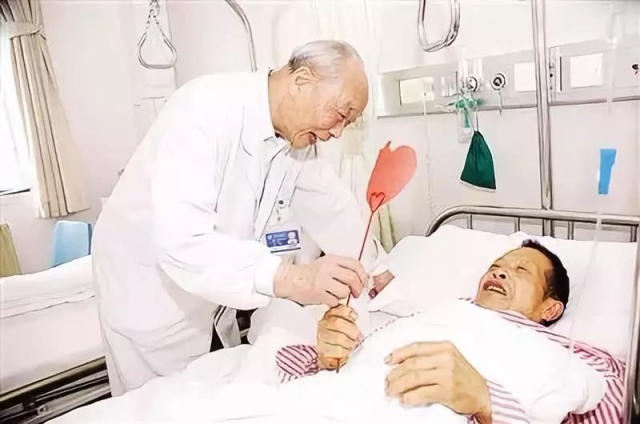 图片来源：人民日报