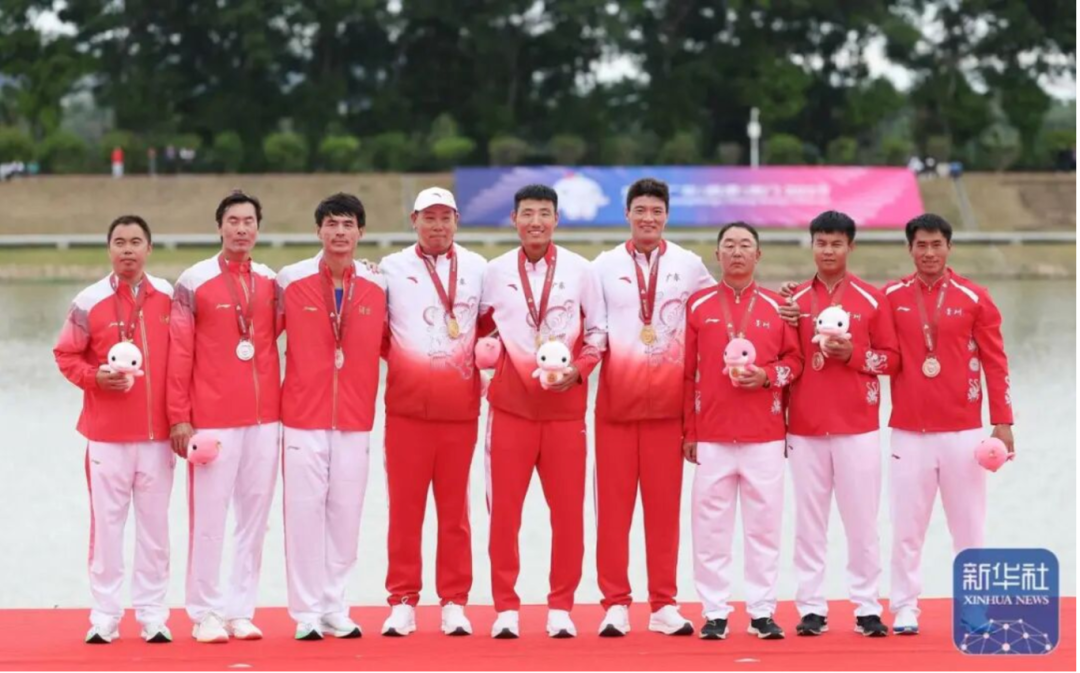 广东体彩赛艇队夺得十五运会开幕后广东代表团首金 （图源：新华社）