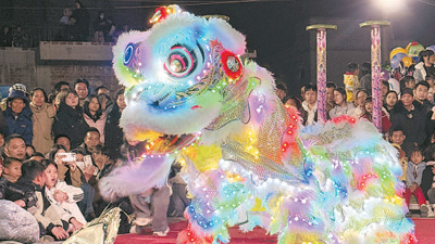 Post-95s inheritor revolutionizes Chinese lion dance