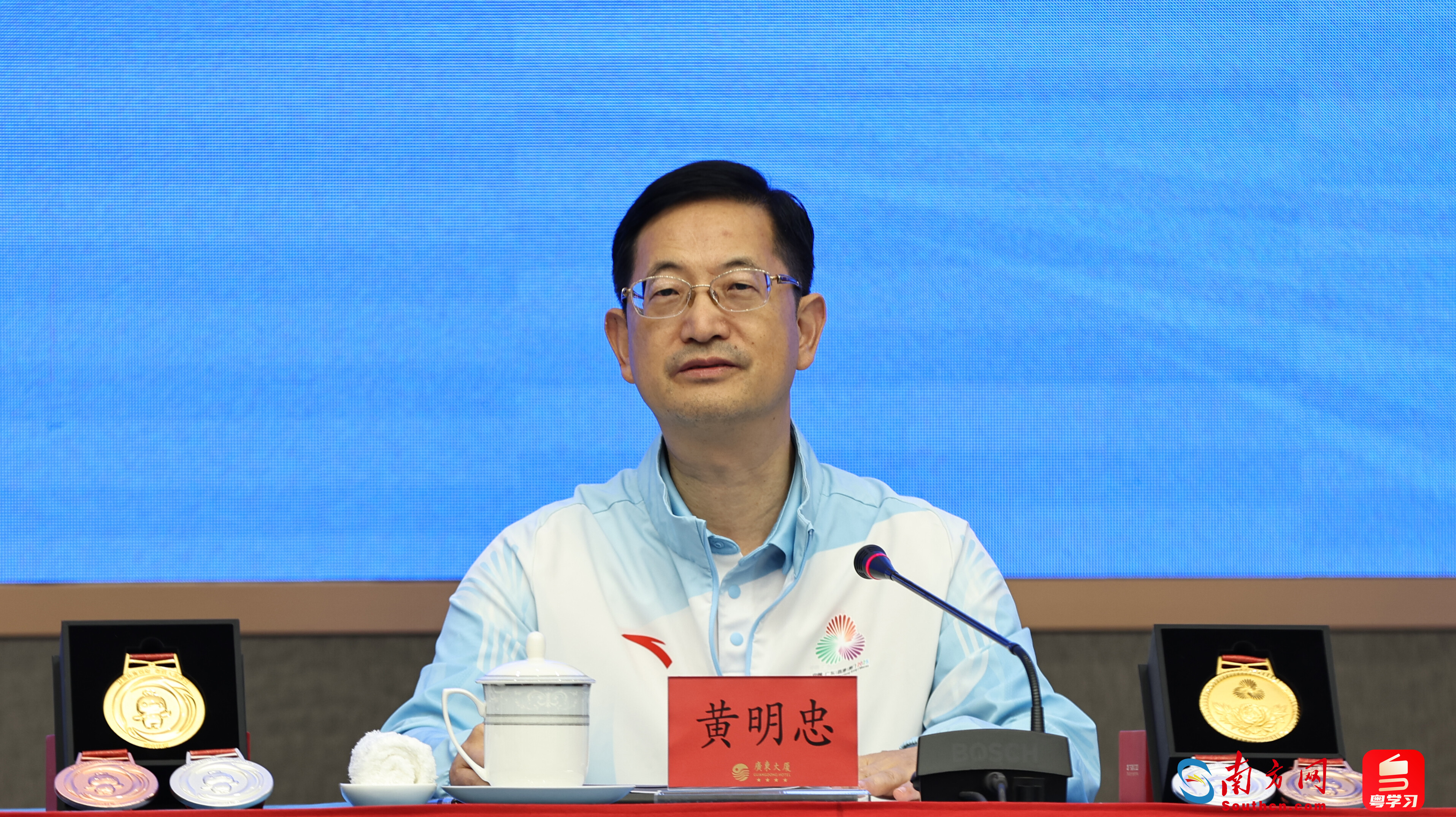 完成第15款游戏和残奥会的建筑区域