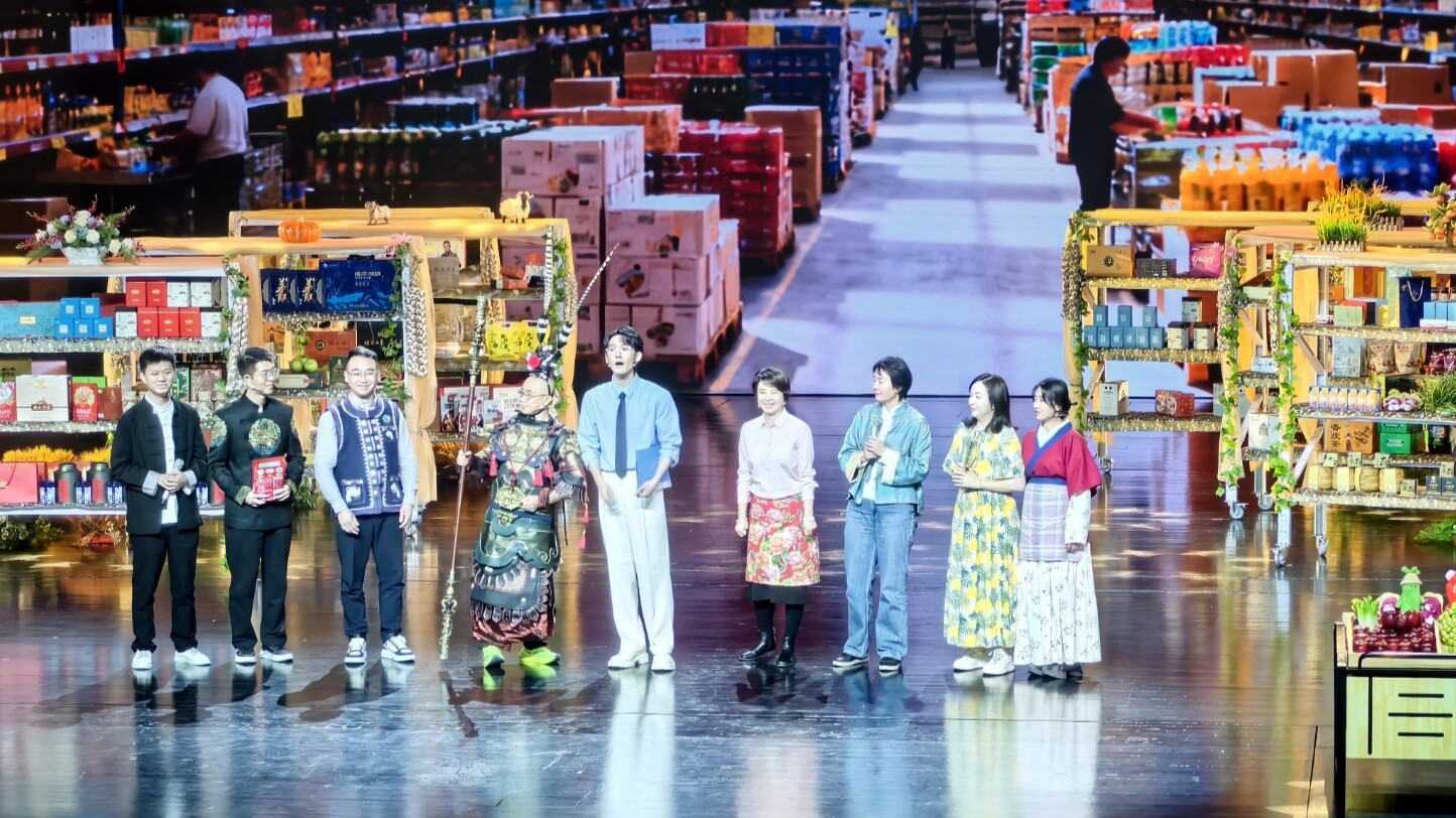 Huajuhong shines as Guangdong's sole representative at Agri-Trade Fair's Brand Night