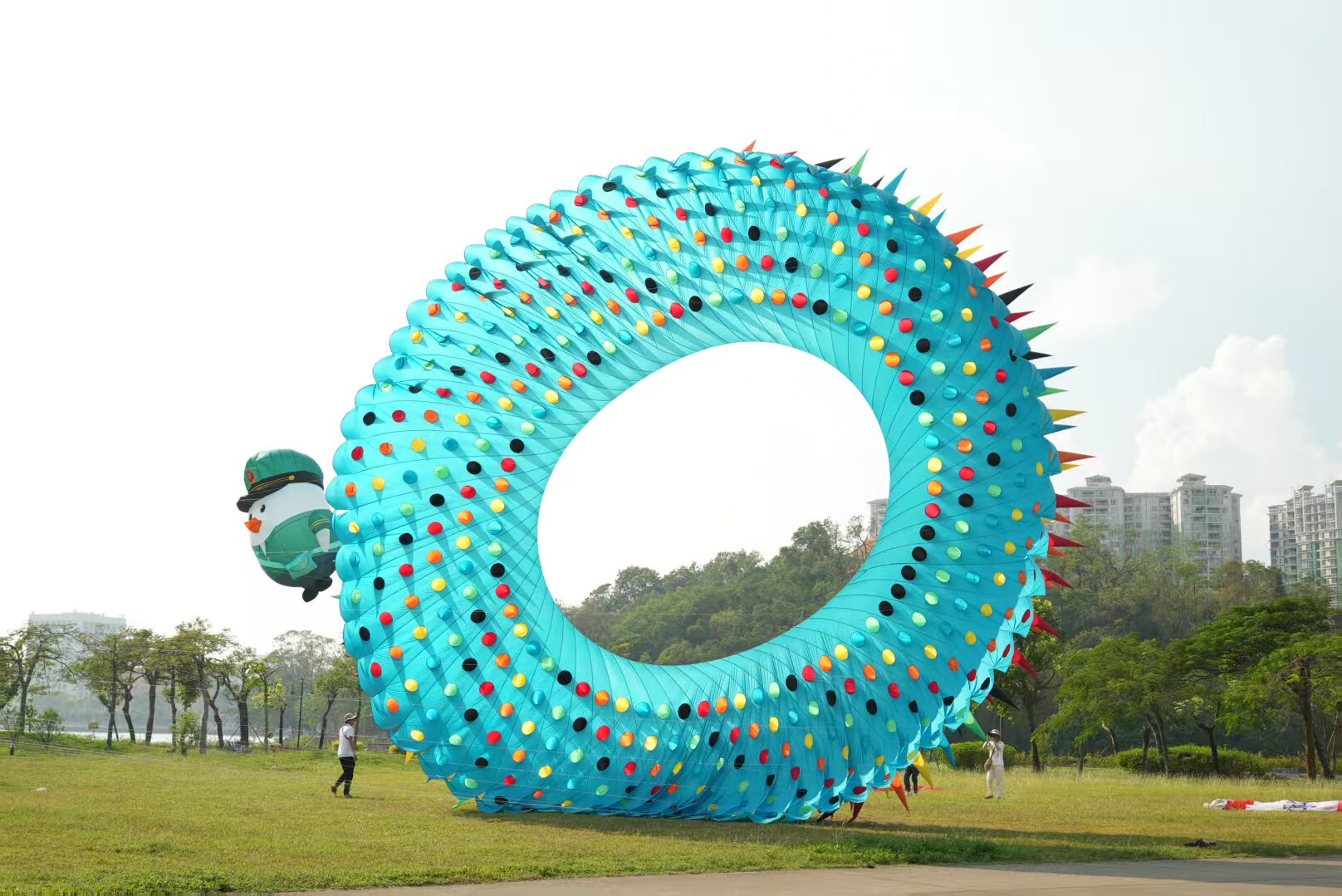 “百鸢”在云端称霸“筝”！第二届广东省职工