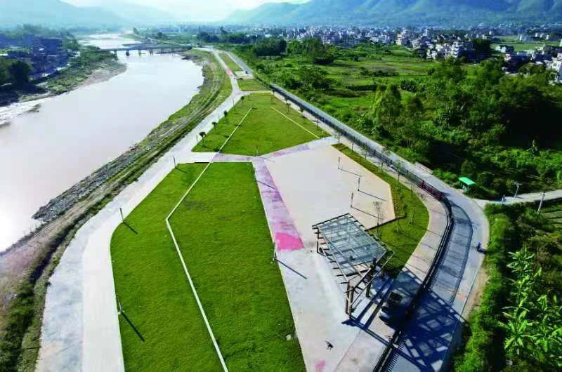 罗定市罗镜镇：水利升级 “解渴” 千亩田