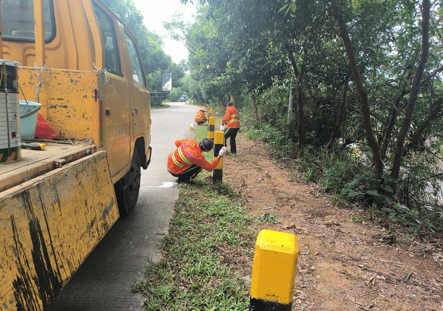 新兴县：全力冲刺 高标准做好国评路段路域环境国评工作
