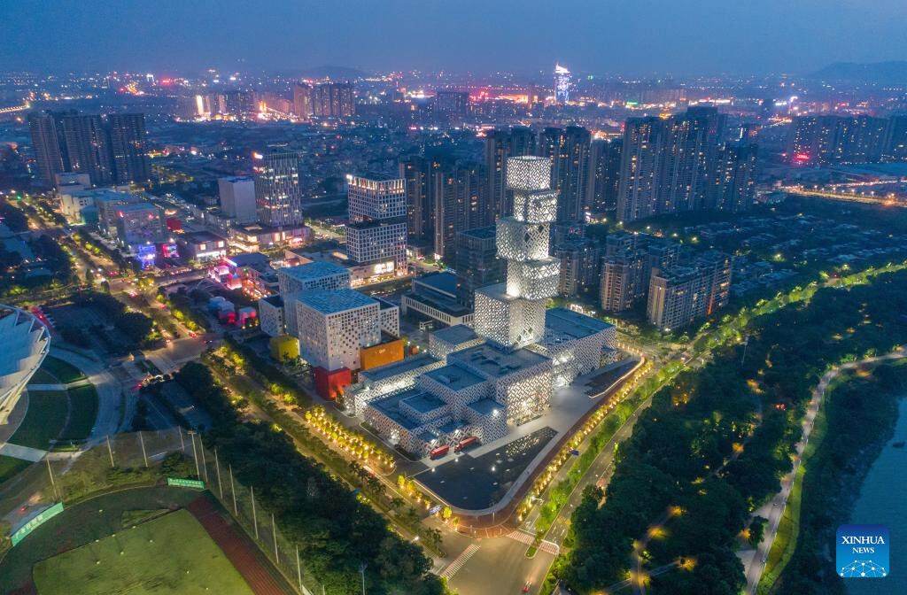 Empresas de alta tecnologia na província chinesa de Guangdong ultrapassam 75.000