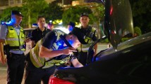 抓获现行违法犯罪嫌疑人8962人!广东公安做好人民群众“守夜人” 抓获现行违法犯罪嫌疑人8962人!广东公安做好人民群众“守夜人”