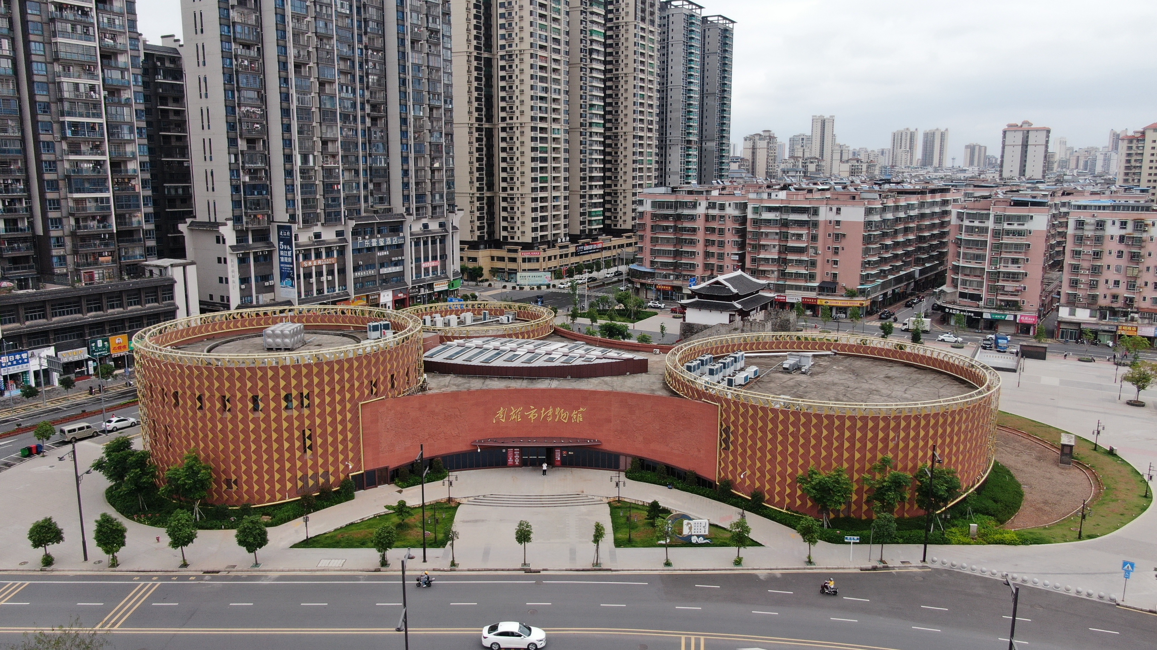 走进韶关南雄市博物馆，重温“雄关漫道真如铁”峥嵘岁月