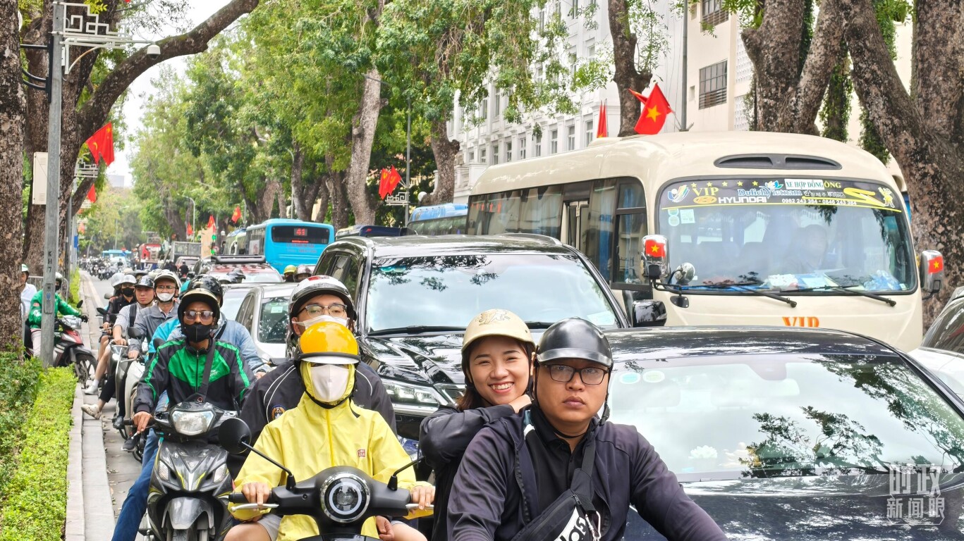 △ 越南河内街景。（总台央视记者陆泓宇拍摄）