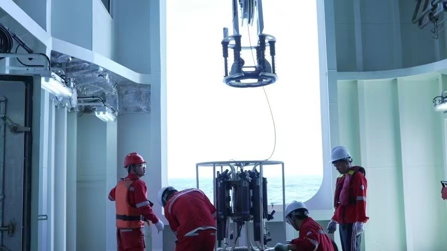 'Xiangyanghong 05' completes sea trials, ready to undertake oceanographic research