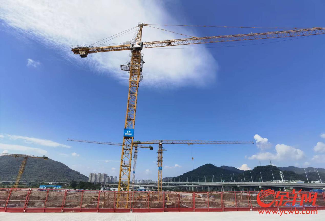 粤港澳物流园二期工程正在建设当中