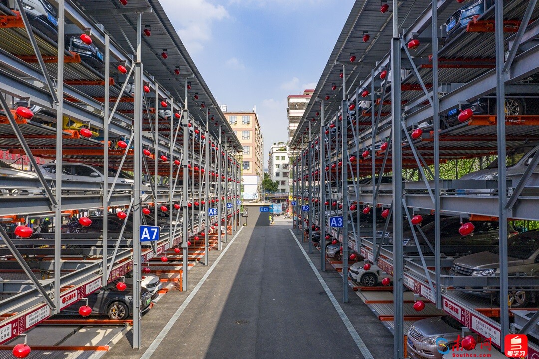 江夏立体停车场提供419个车位，缓解了周边居民停车压力。
