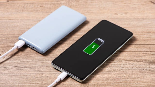 存在安全隐患！罗马仕、安克、小米召回135万余件充电宝