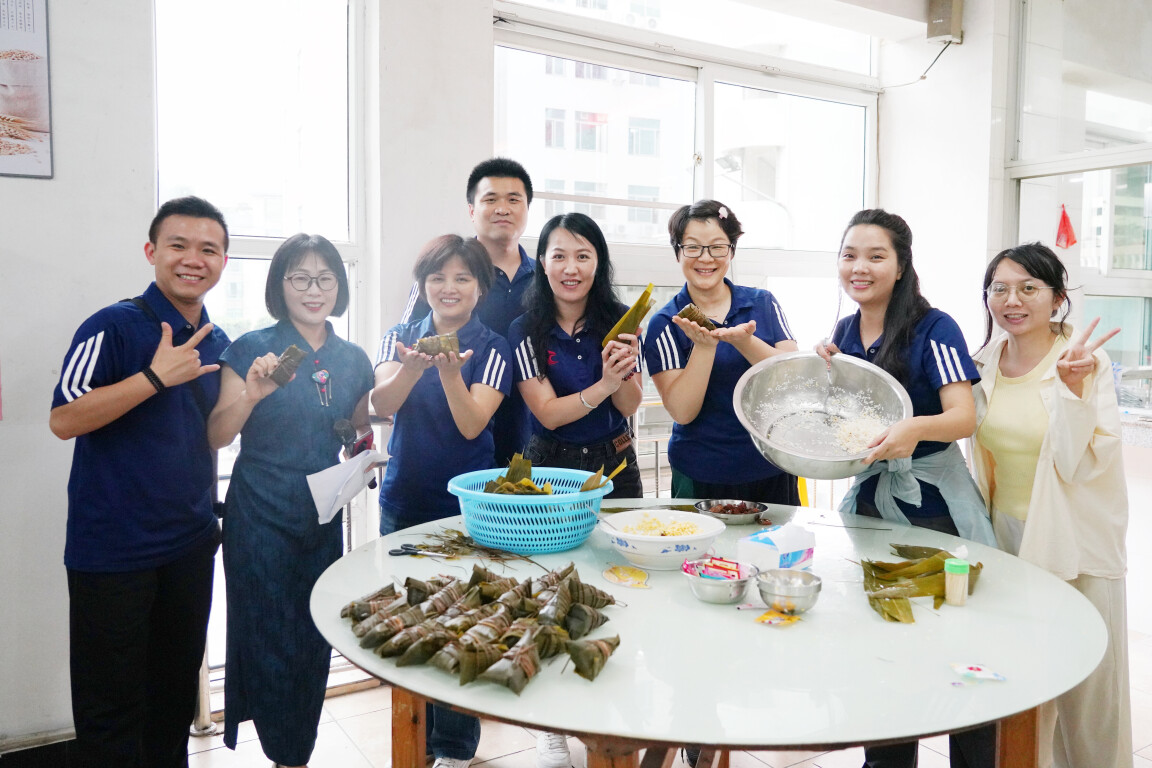 粽香传情 共庆端午——云浮融媒（集团）工会端午包粽雅集