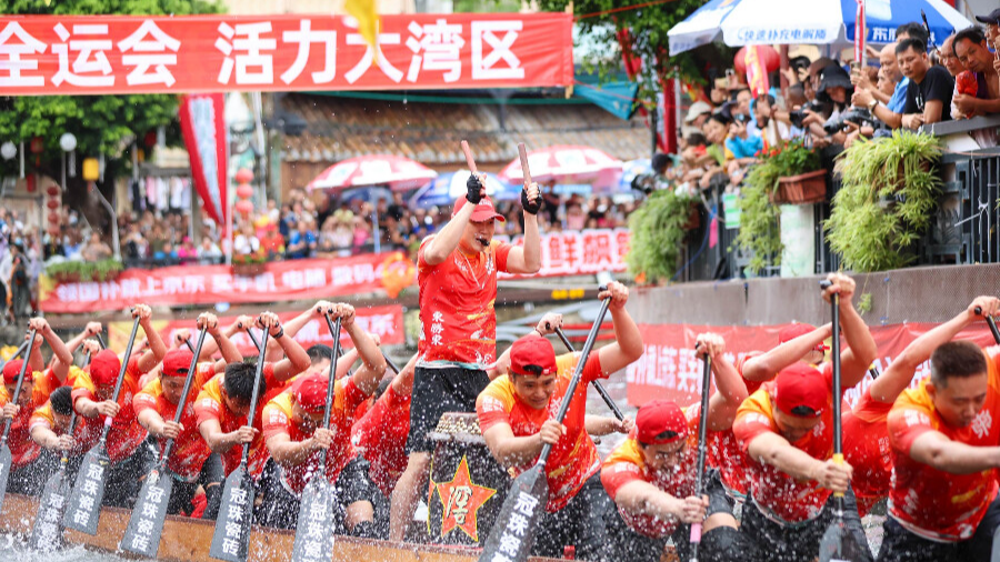 龙舟之乡佛山：“水上F1”狂飙60亿流量