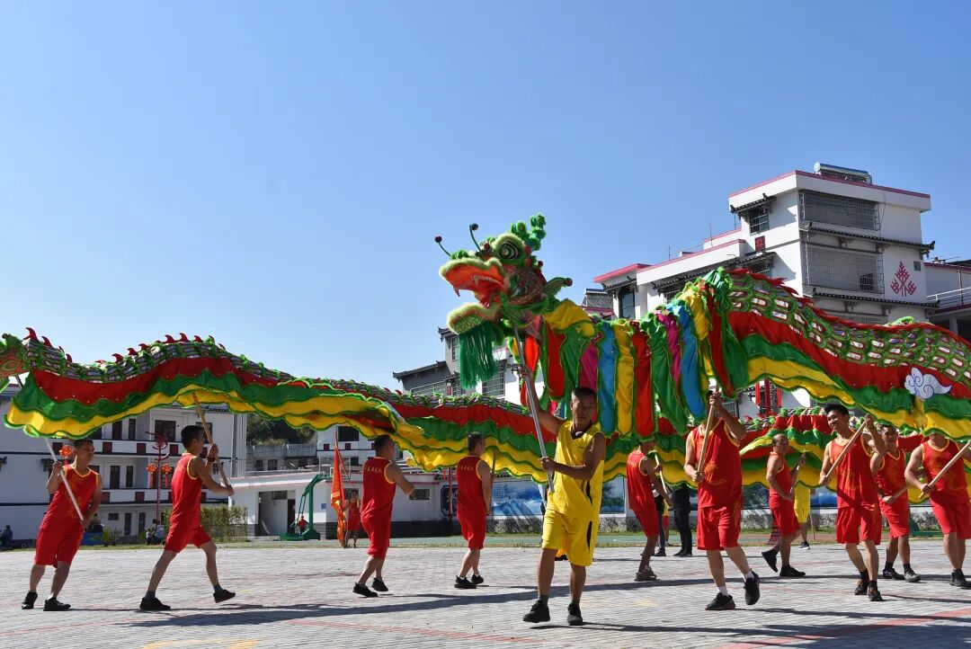 清远市级非物质文化遗产:舞布龙(来源:永和镇人民政府)