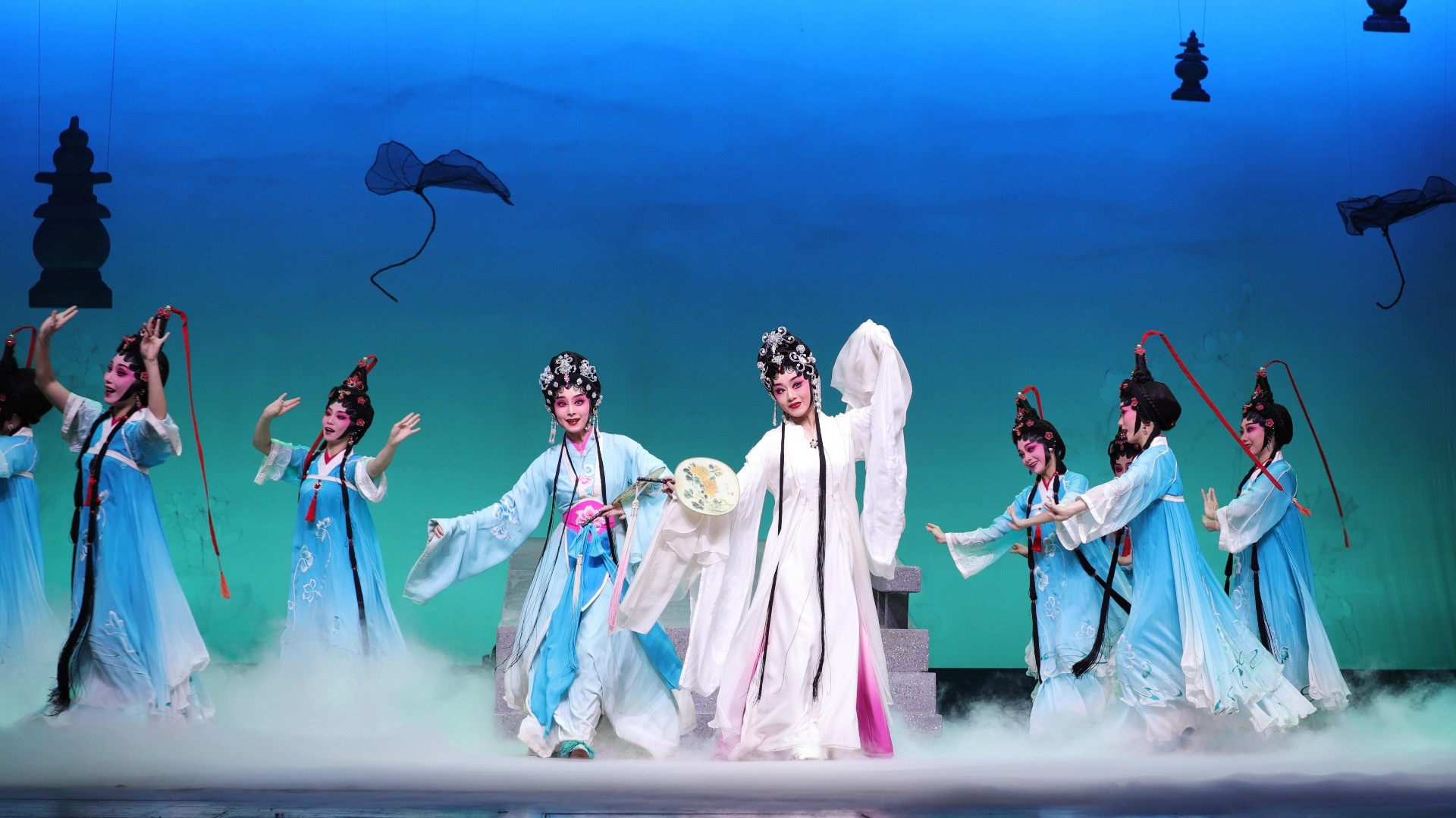 'White Snake' charms Beijing with nearly 300 shows in a decade