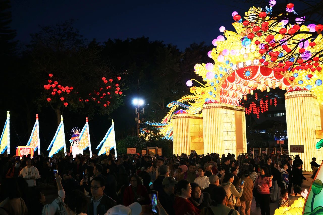 四部門：到2027年發(fā)布并實(shí)施100項(xiàng)以上新材料領(lǐng)域標(biāo)準(zhǔn)