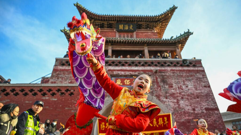 Various activities held across China to celebrate Lantern Festival