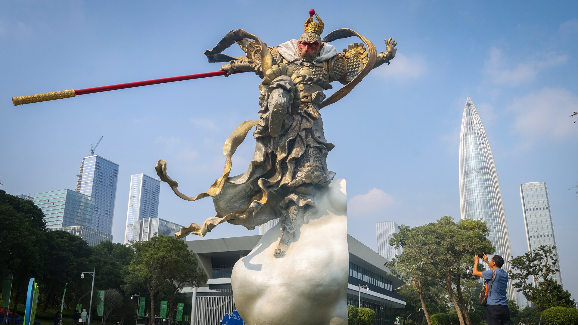 12-metre-tall "Wu Kong"! Shenzhen Bay Public Art Season kicks off