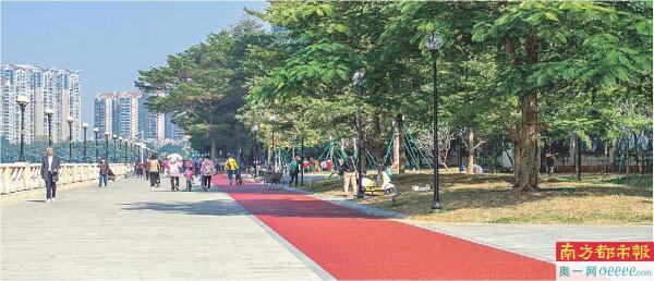 珠江沿岸新建的滨水跑道。 通讯员供图