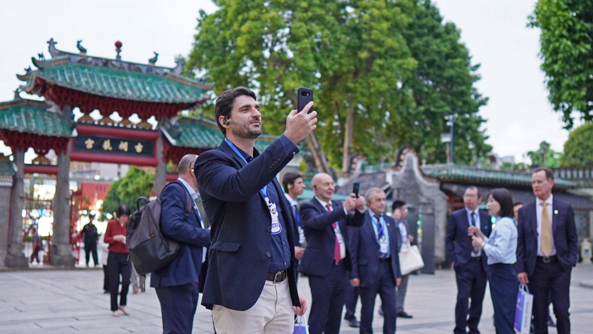 Photo | BRICS experts experience Foshan's rich traditional culture